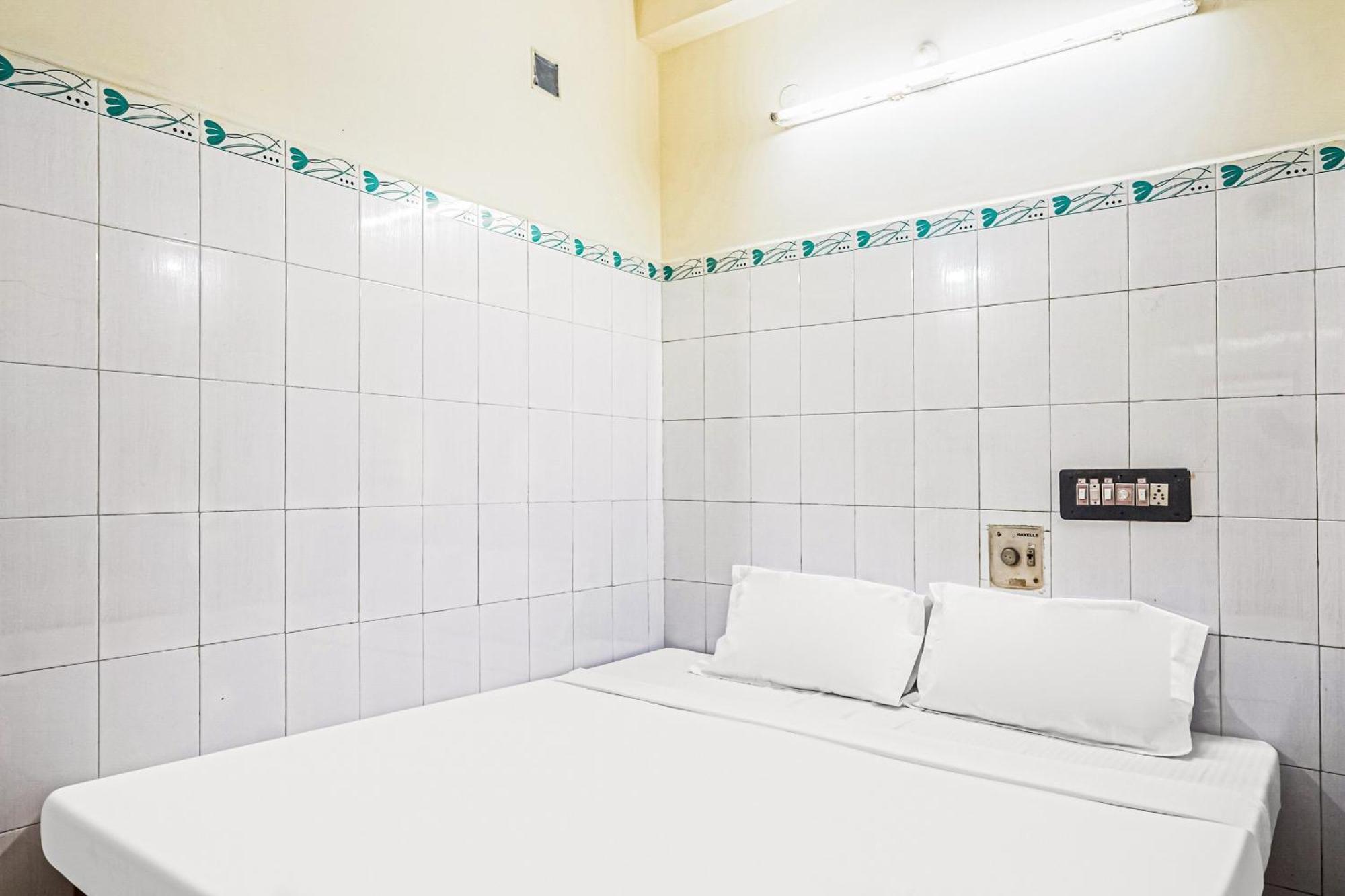 Spot On Venkata Sai Residency Hotel Tirupati Kültér fotó
